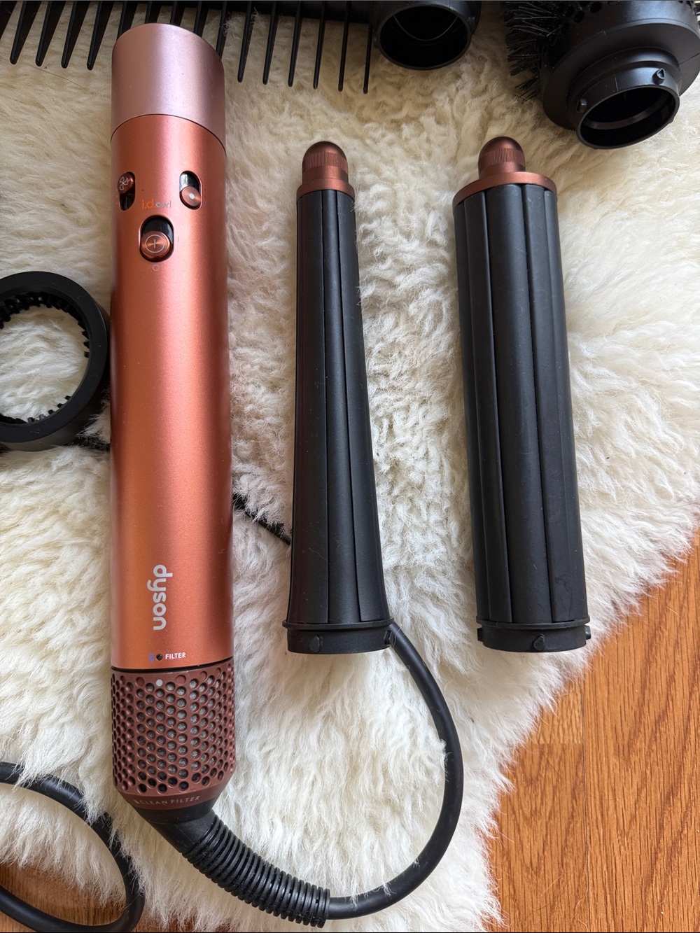 Dyson Airwrap i.d. Multi-styler and Dryer for Straight + Wavy Hair - Amber Silk - Picture 3 of 14